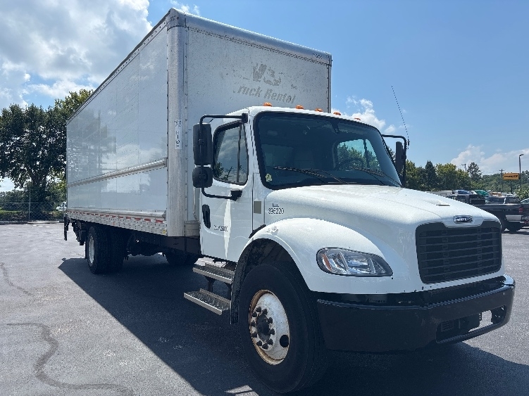 2022 FREIGHTLINER BUSINESS CLASS M2 106 in New Castle, DE