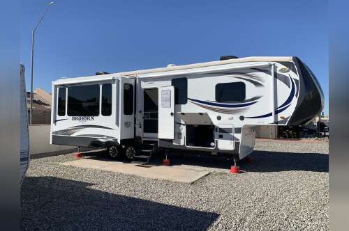 2015 Heartland Bighorn 3160EL in yuma AZ