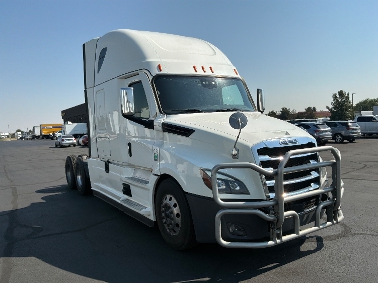 2021 FREIGHTLINER CASCADIA 126 in Aurora, CO