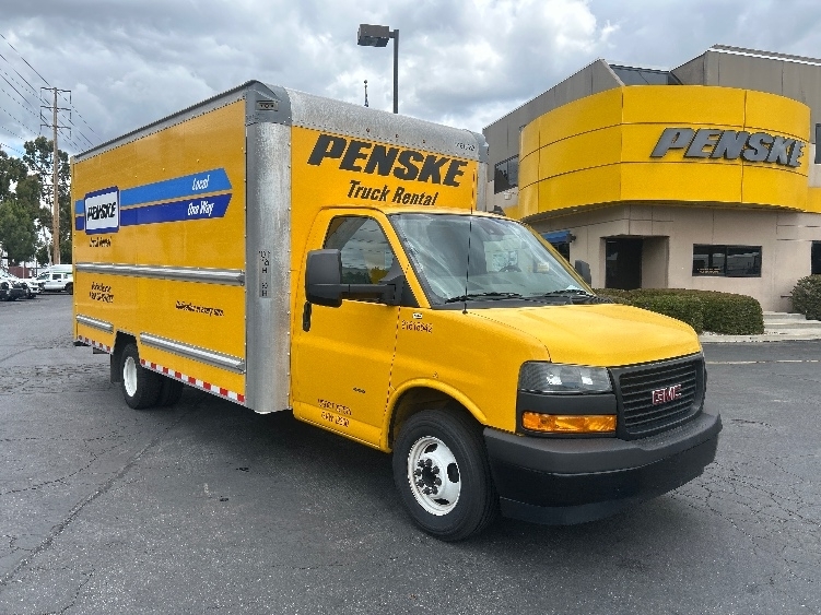 2021 GMC SAVANA in City Of Industry, CA