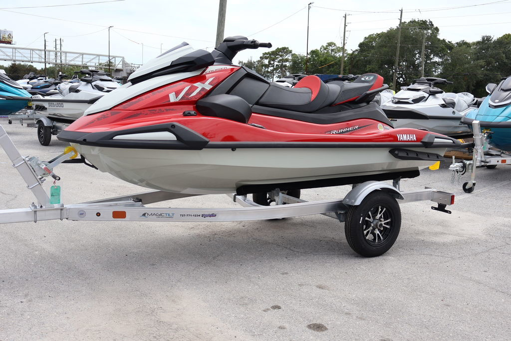2026 Yamaha Marine VX CRUISER WAUDIO-TORCH REDPEARL in Clearwater, FL