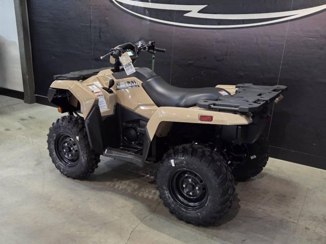A photo of this 2025 Suzuki KingQuad 500 AXi Power Steering