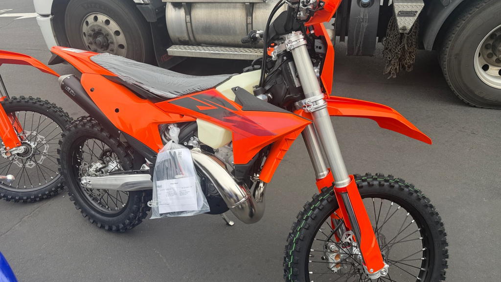 2027 KTM XC 300 W 300 W in Sublimity, OR