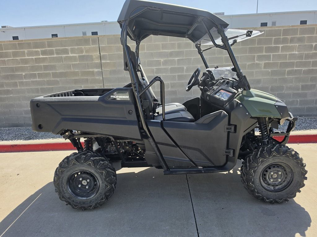 2023 Honda Pioneer 700 in fort worth TX