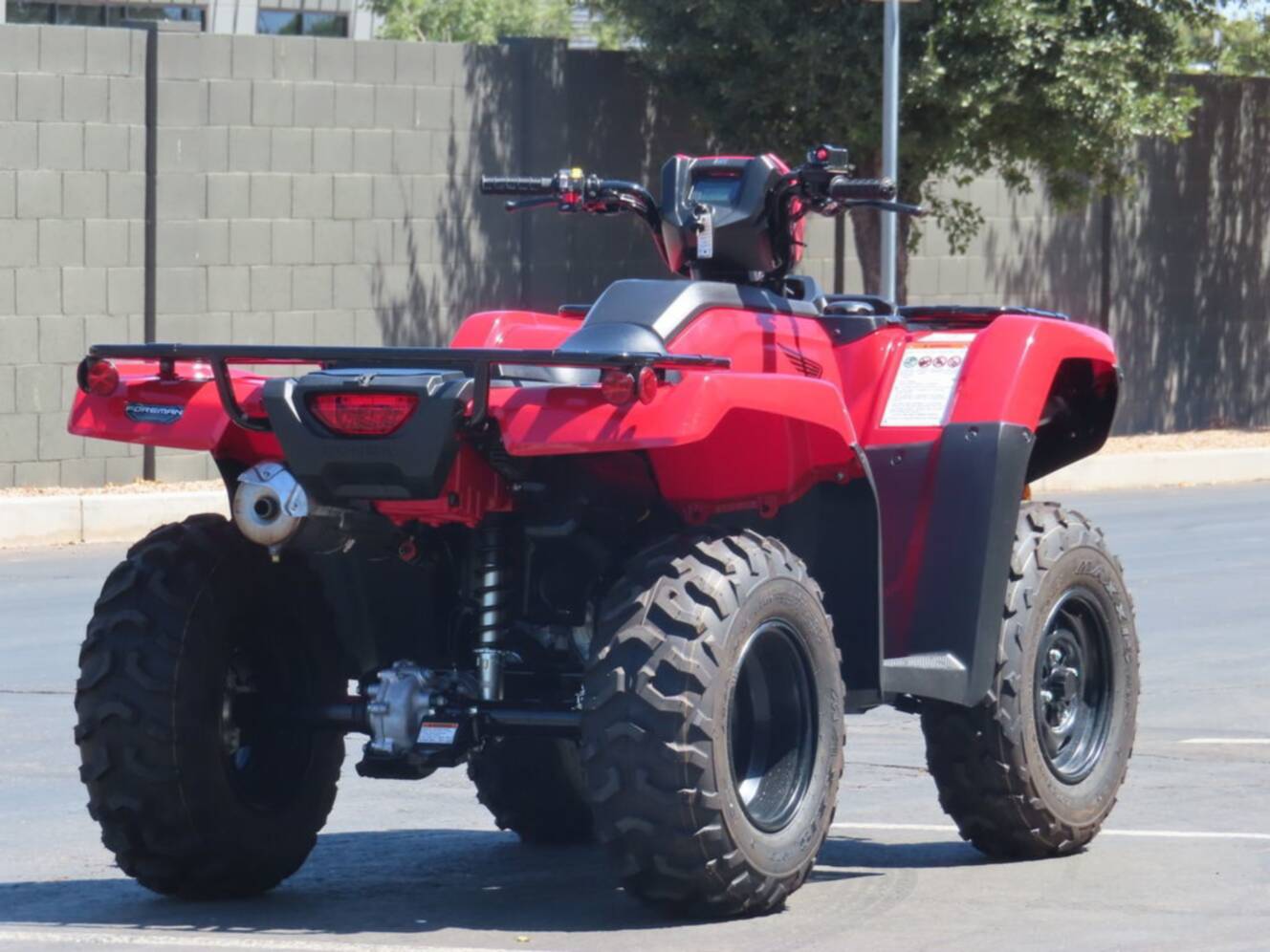 A photo of this 2026 Honda FourTrax Foreman 4x4