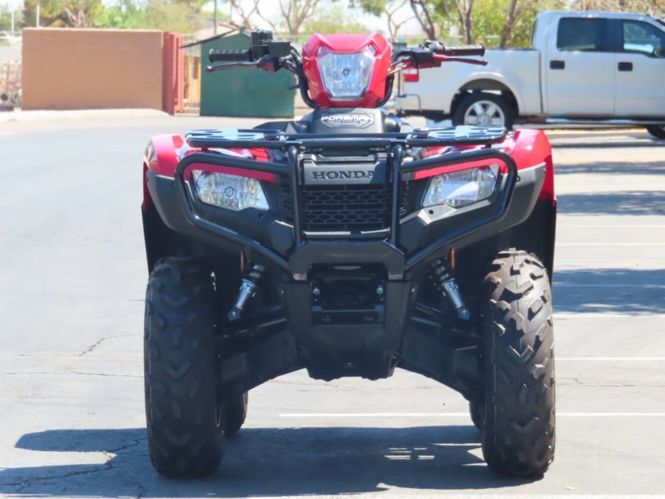 A photo of this 2026 Honda FourTrax Foreman 4x4