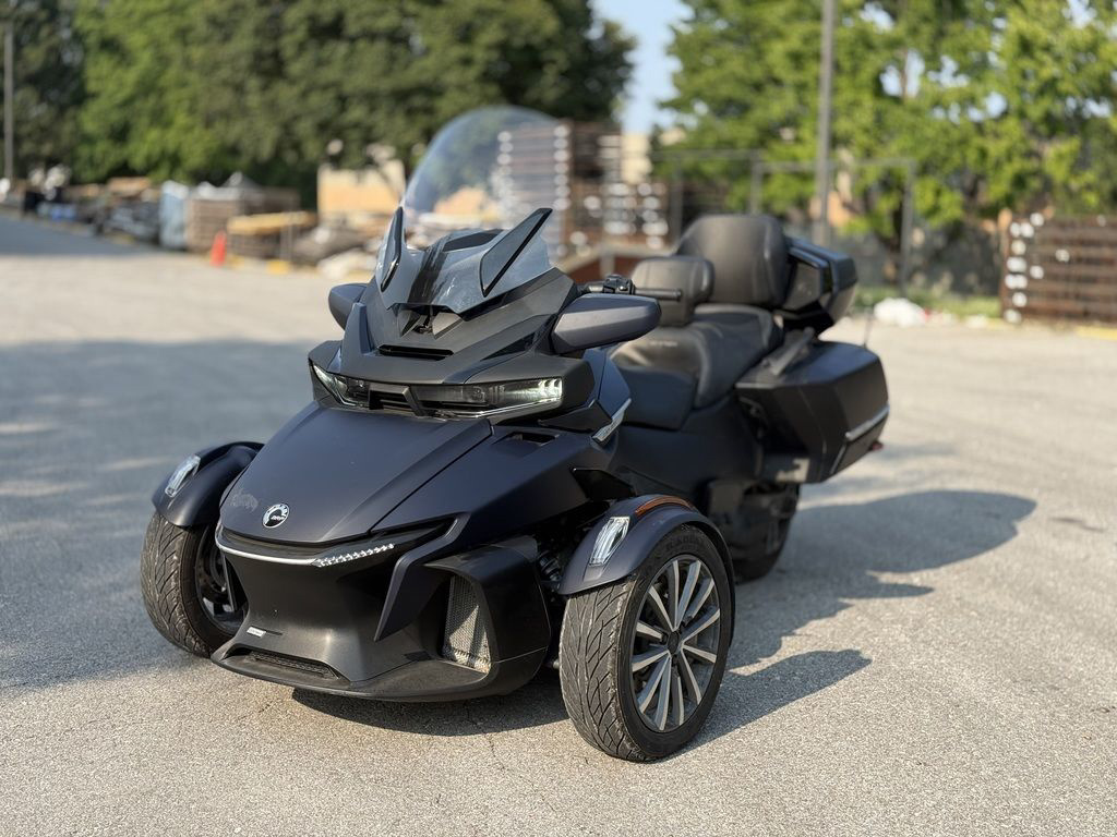 2022 Can-Am Spyder RT Limited Dark Wheels SPYDER RT LIMITED DARK WHEELS in Olathe, KS