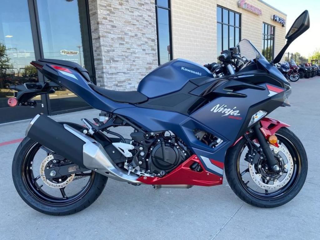 2026 Kawasaki Ninja 500 BASE in Ocala, FL