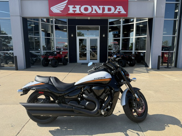 2020 Suzuki Boulevard Suzuki M109R B.O.S.S. M109R B.O.S.S. in Shawnee, OK