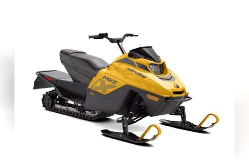 2025 Ski-Doo MXZ® 200 in johnson creek WI