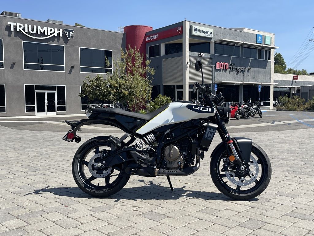 2024 Husqvarna® Vitpilen 401 401 in Escondido, CA