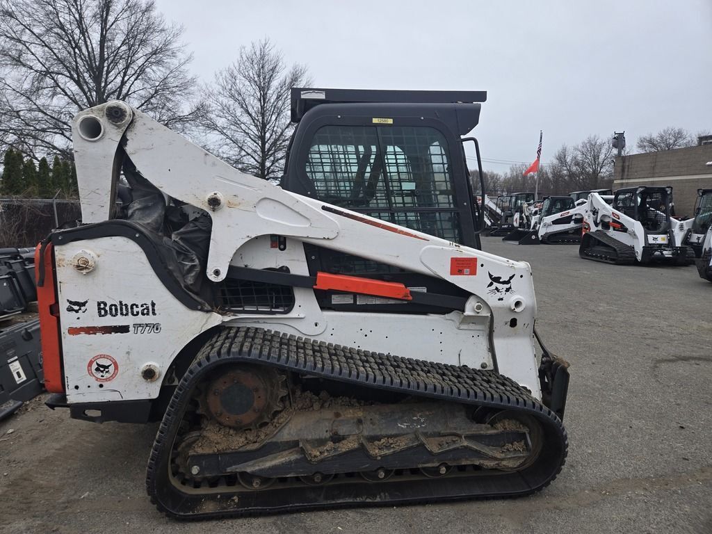 2016 Bobcat T770 in East Hartford, CT