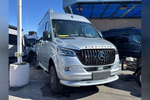 2026 Airstream Interstate 19 Tommy Bahama AP 19 TOMMY BAHAMA EDITION in las vegas NV