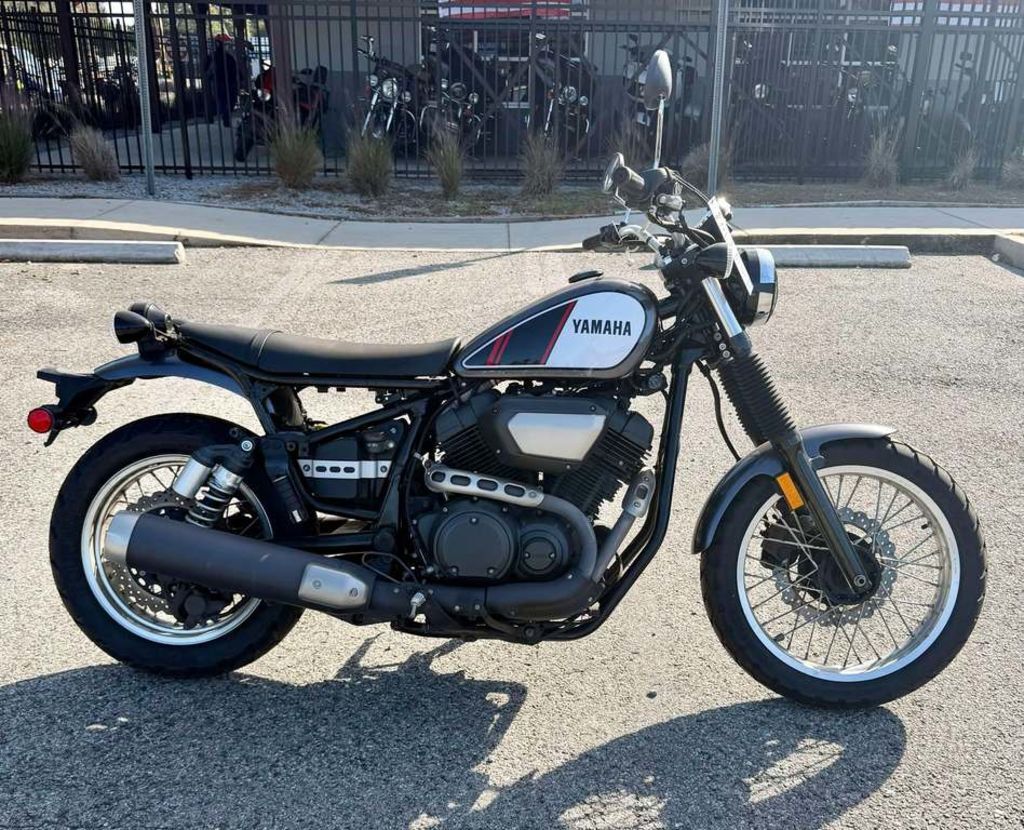 2017 Yamaha SCR950 in Alachua, FL