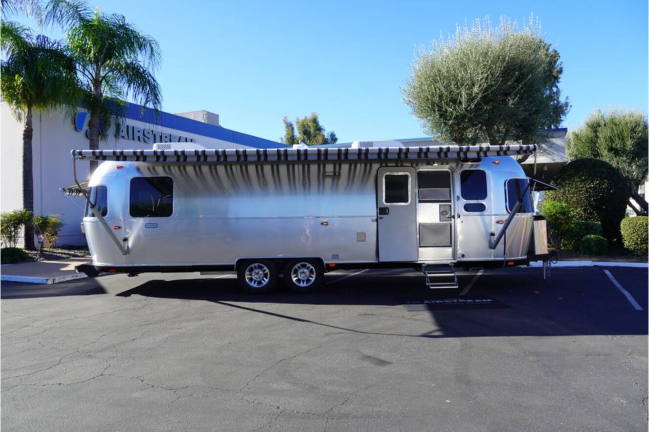 A photo of this 2026 Airstream Classic 30RBQ