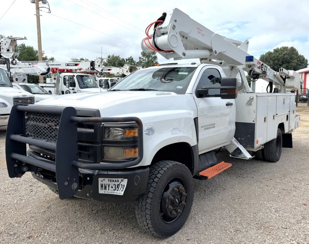 2019 ETI ETC37MH / Chevrolet C6500 4x4 - Bucket Truck in Lindale, TX