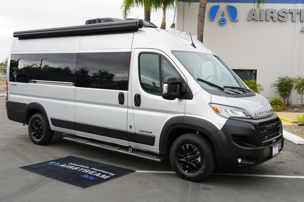 2027 Airstream Rangeline 21PL BASE in temecula CA