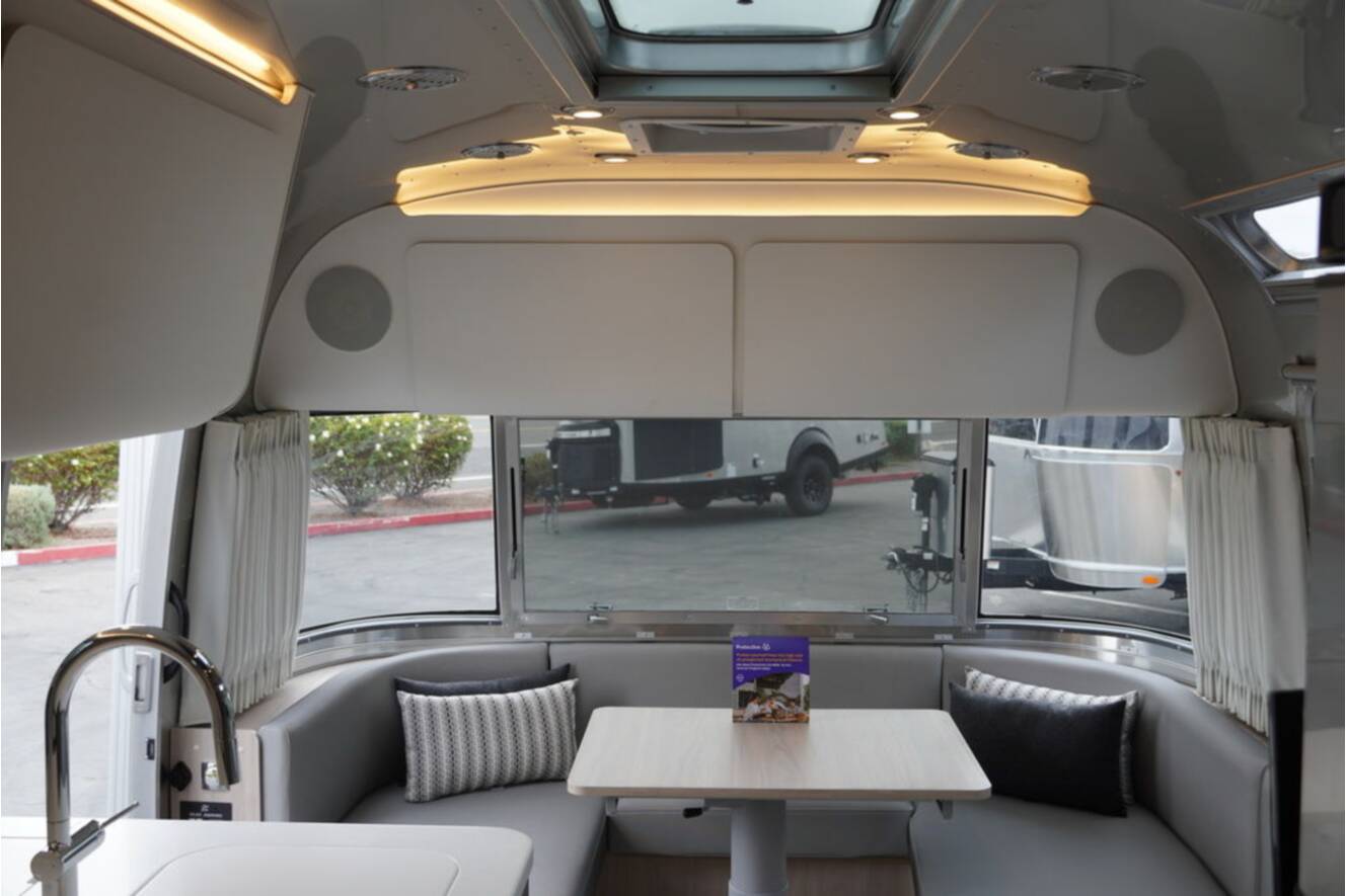 A photo of this 2027 Airstream Globetrotter® 27FB