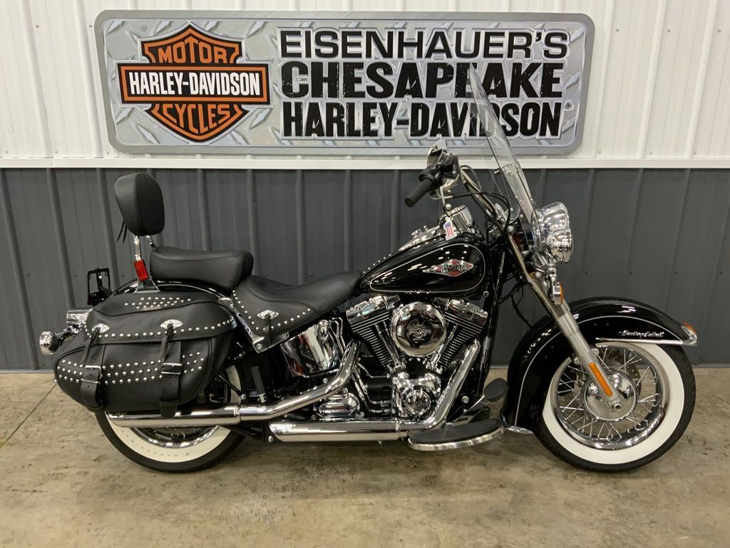 2015 Harley-Davidson® FLSTC - Heritage Softail® Classic CLASSIC in Darlington, MD