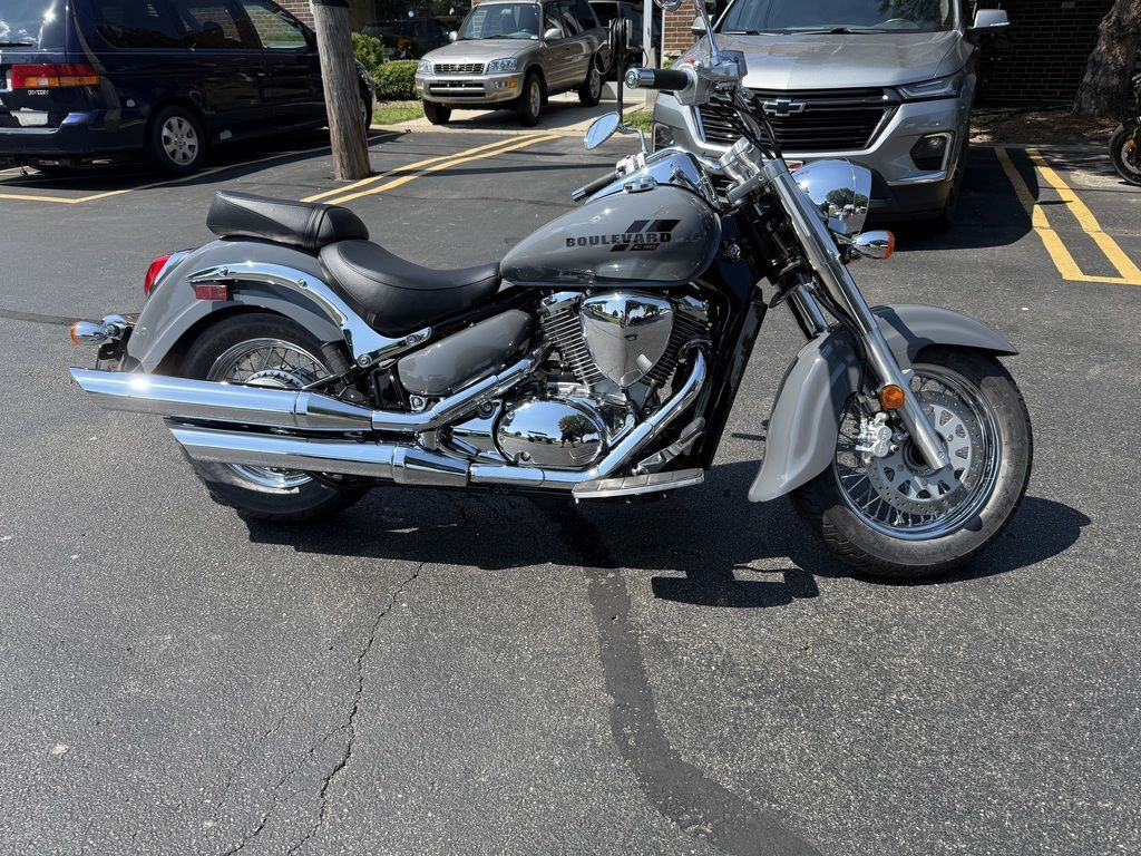 2025 Suzuki Boulevard C50 C50 in Carol Stream, IL