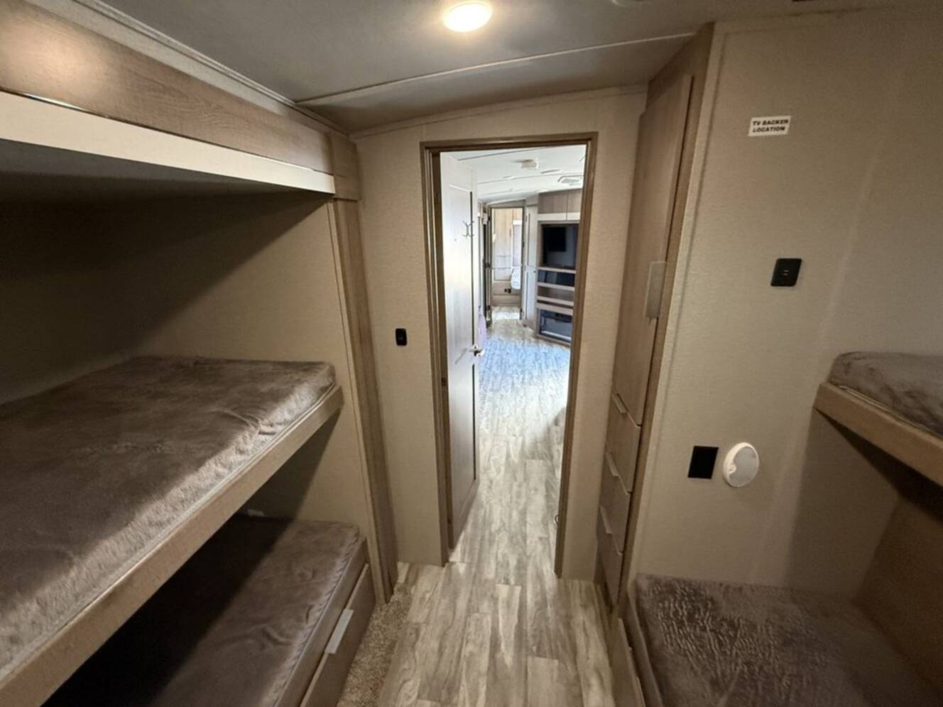 A photo of this 2020 Grand Design IMAGINE Imagine 3250BH