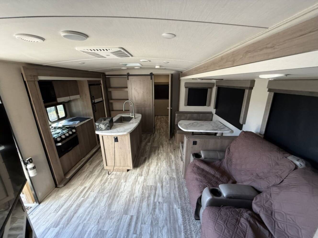 A photo of this 2020 Grand Design IMAGINE Imagine 3250BH
