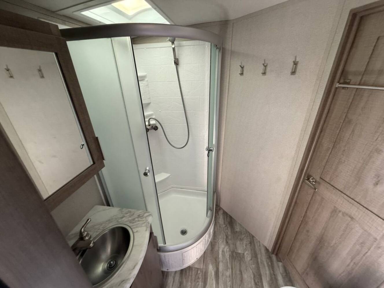 A photo of this 2020 Grand Design IMAGINE Imagine 3250BH