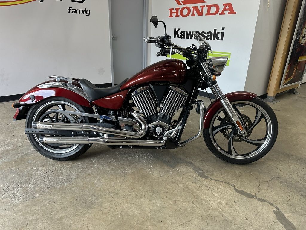 2011 Victory Motorcycles® Vegas 8 Ball 8-BALL in Barrington, IL