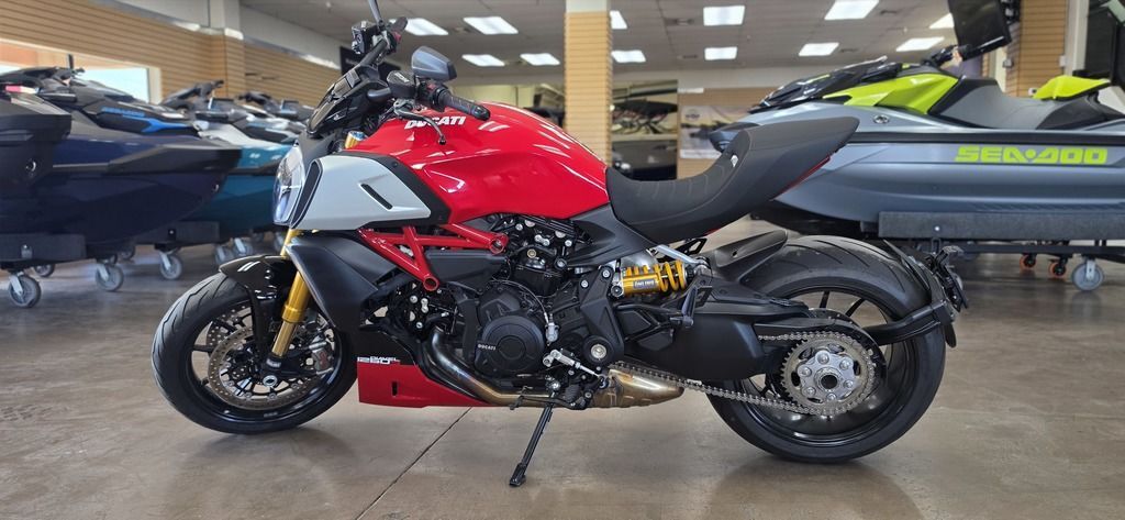2021 Ducati Diavel 1260 S Ducati Red 1260 S in Lake Havasu City, AZ