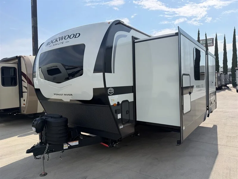 2027 Forest River MINILITE 2523MBR Rockwood