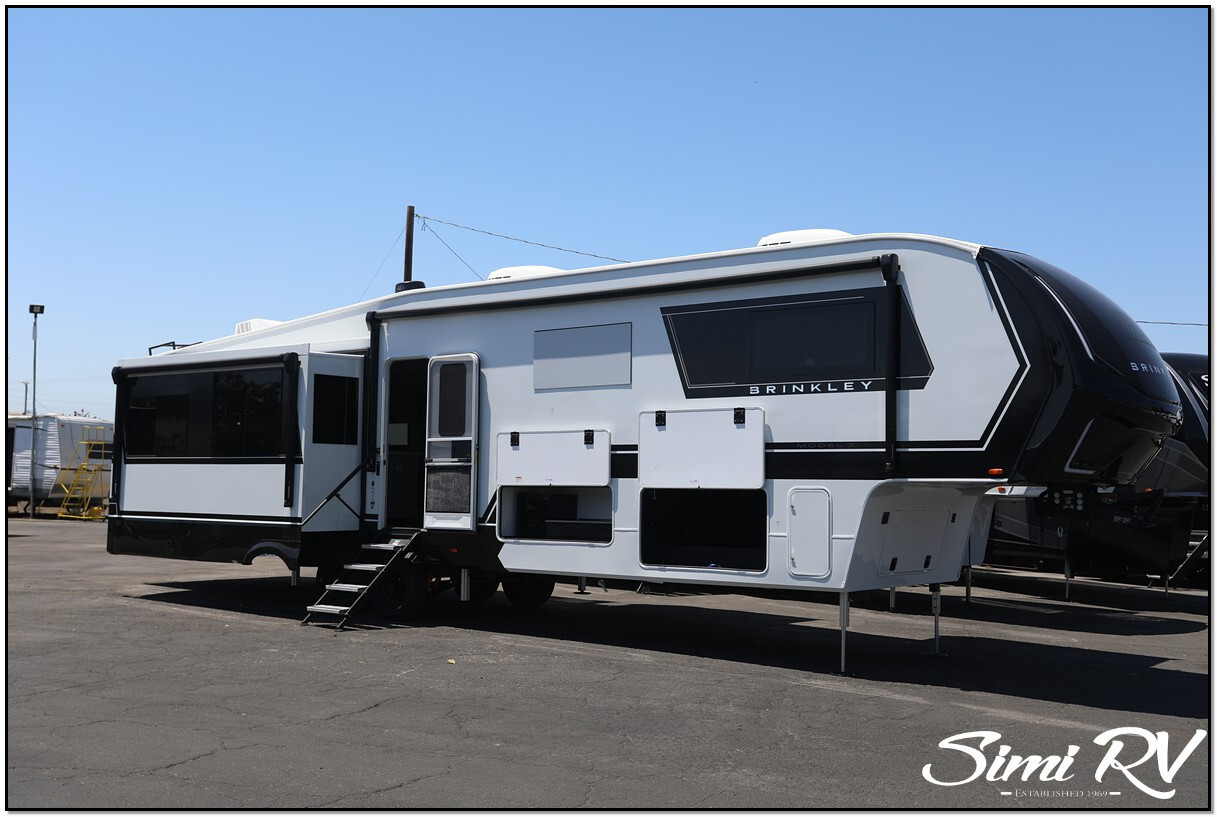 2026 Brinkley Model Z 3610 in simi valley CA