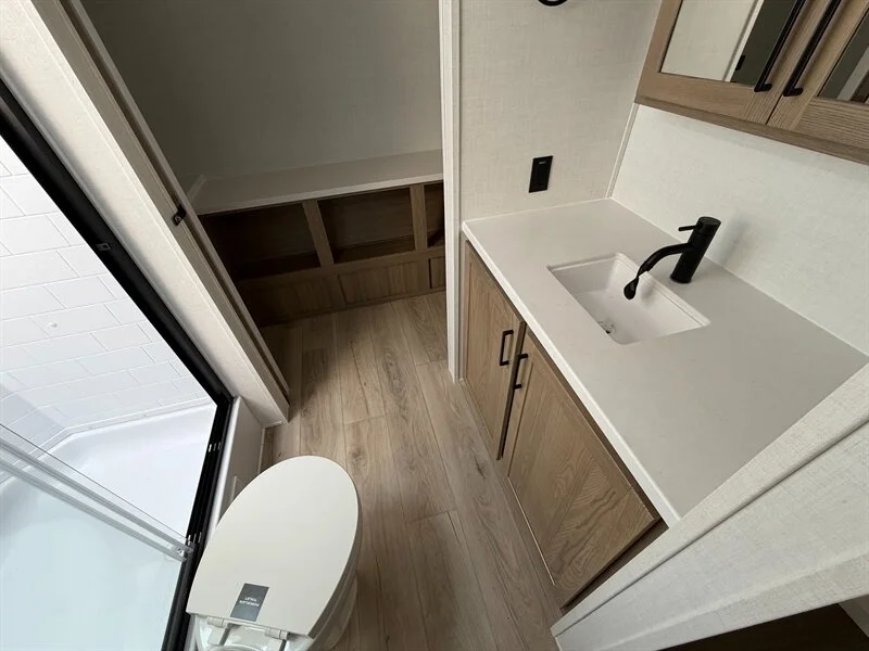 2027 Forest River ULTRALITE 2711RK Rockwood