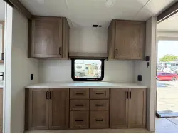 2027 Forest River ULTRALITE 2711RK Rockwood