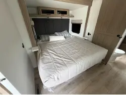 2027 Forest River ULTRALITE 2711RK Rockwood