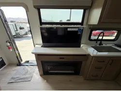 2027 Forest River ULTRALITE 2711RK Rockwood