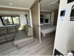 2027 Forest River ULTRALITE 2711RK Rockwood