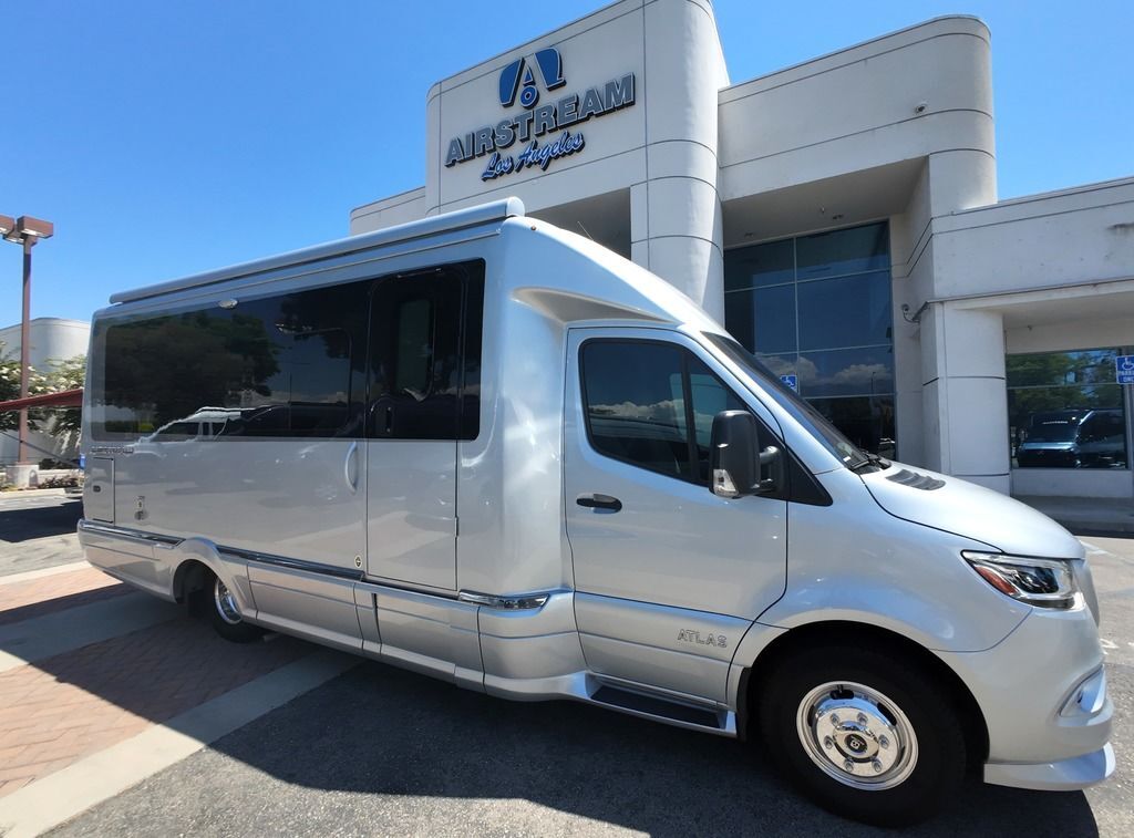 2021 Airstream Atlas Murphy Suite in san gabriel CA