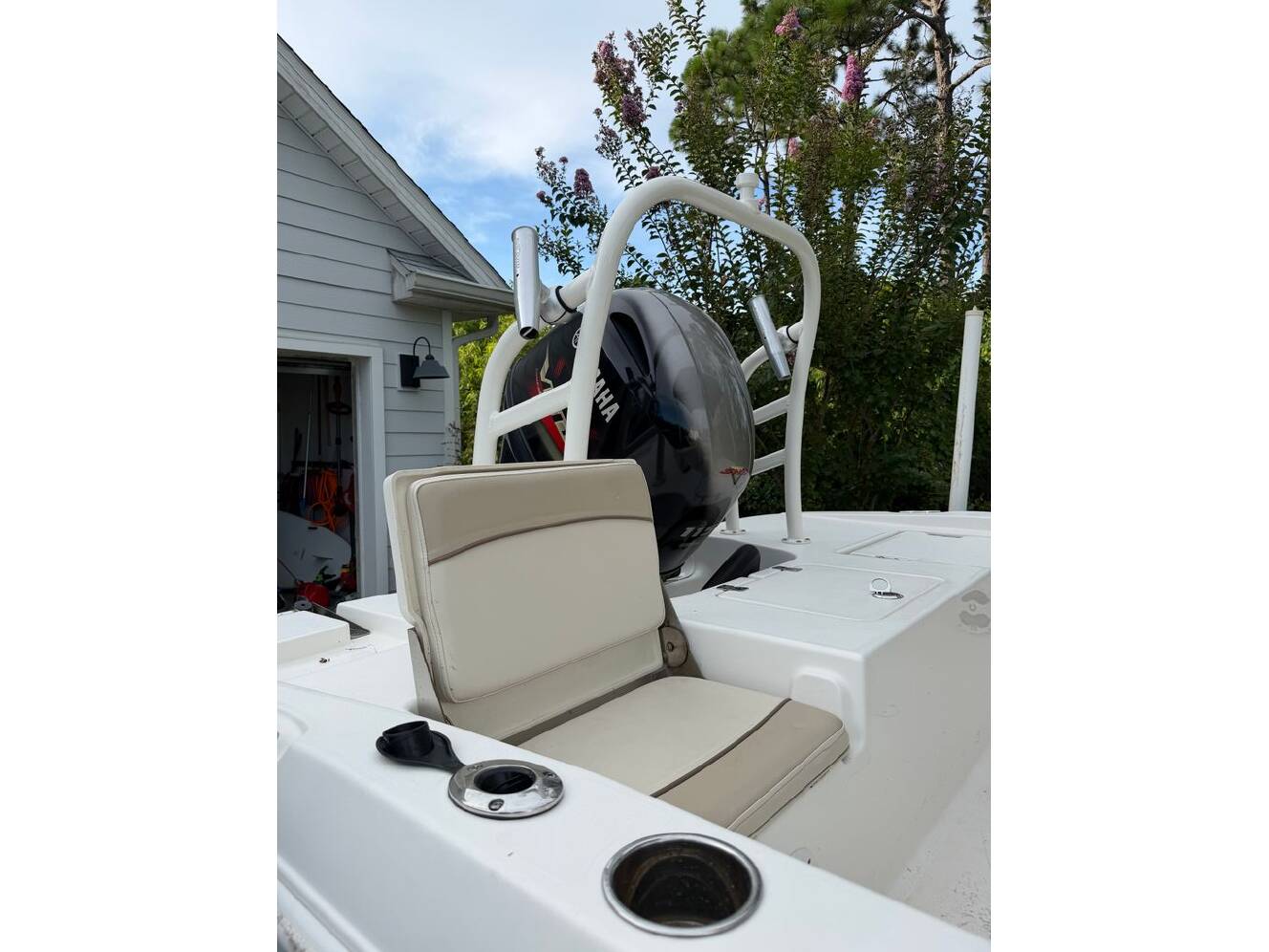 A photo of this 2022 Nauticstar 191 Hybrid