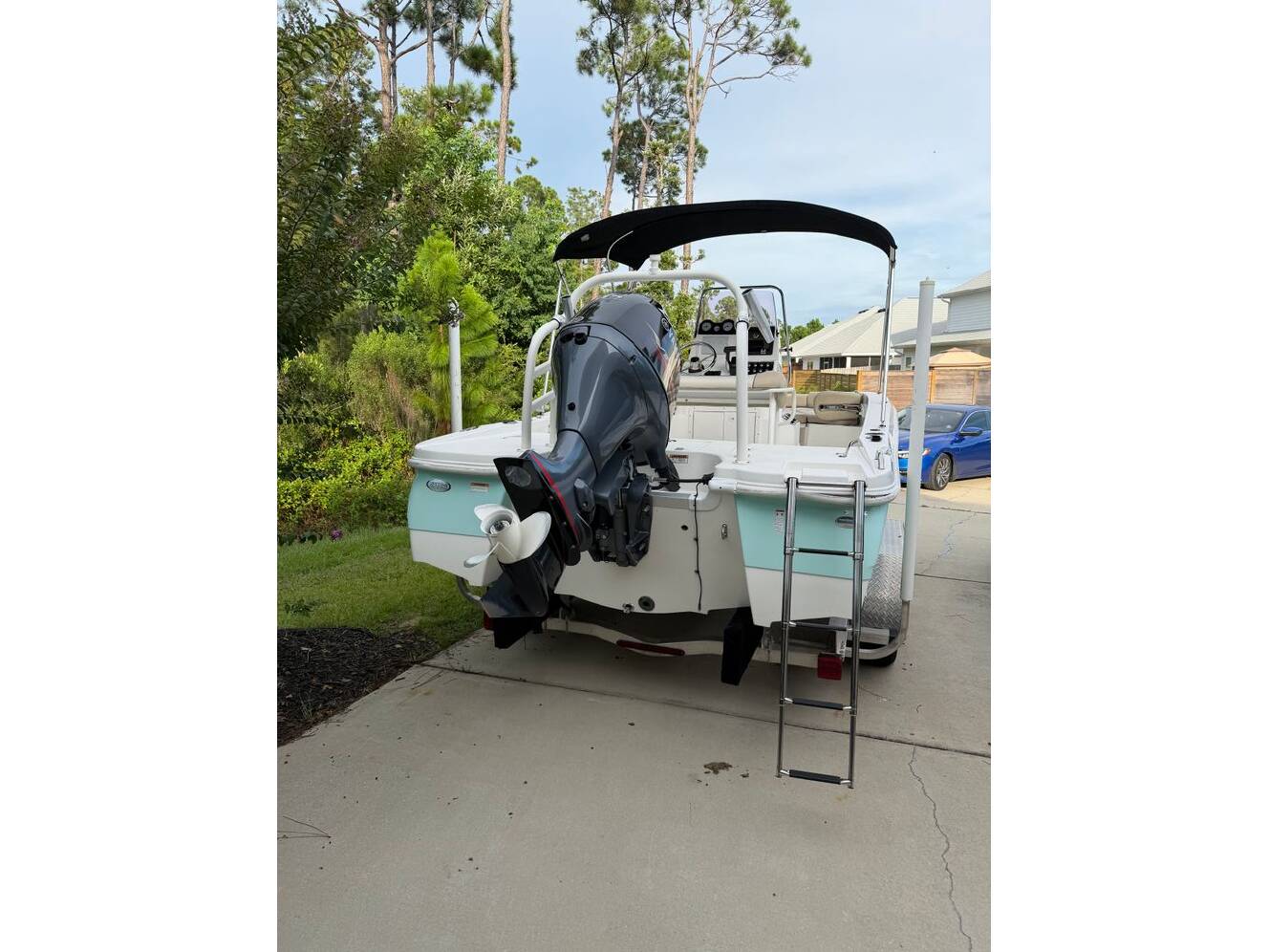 A photo of this 2022 Nauticstar 191 Hybrid