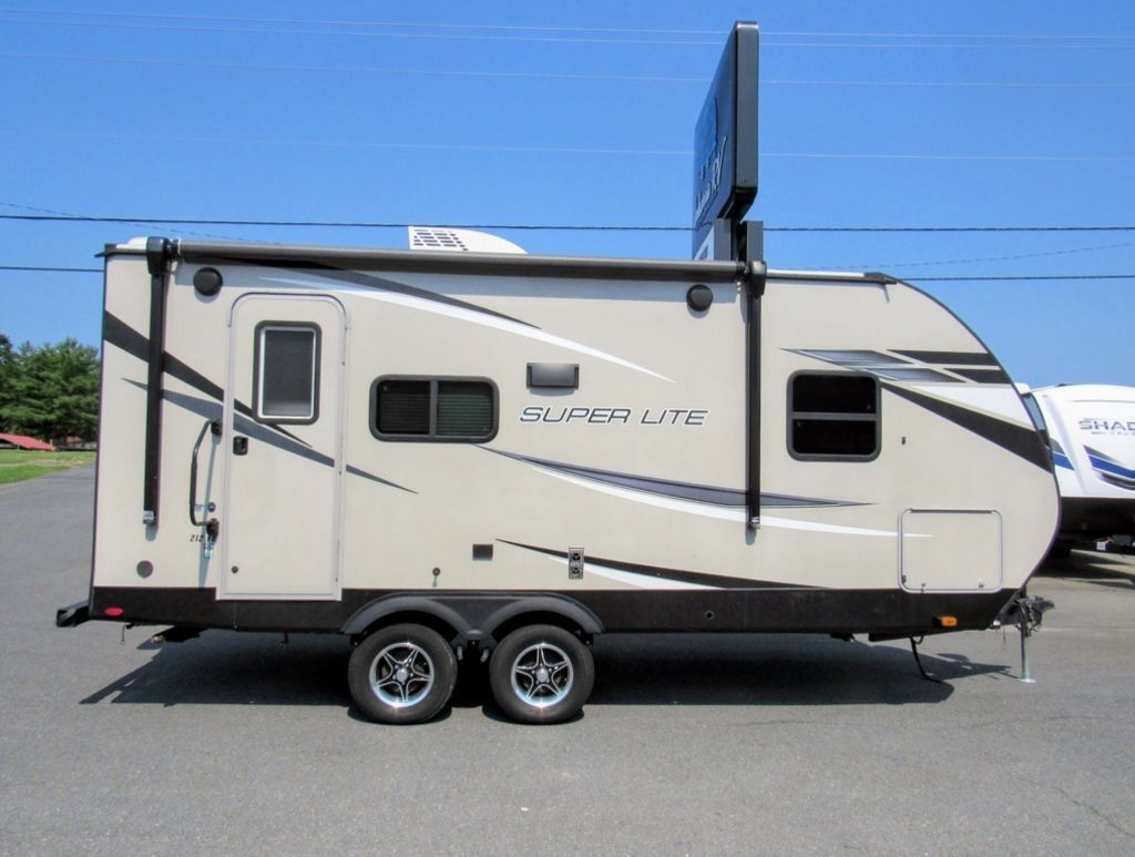 2022 Starcraft Super Lite 212FB RV