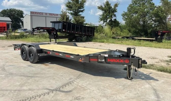 2027 MAXXD Trailers EHX in Canton, GA