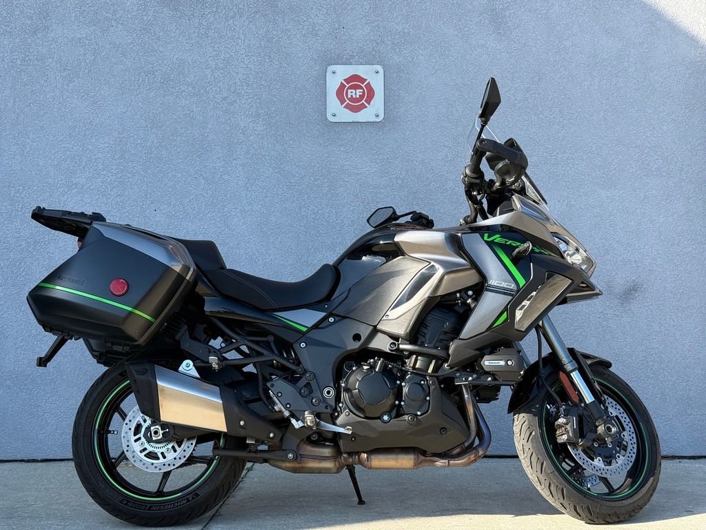 2025 Kawasaki Versys® 1100 SE LT ABS ABS in Cocoa, FL