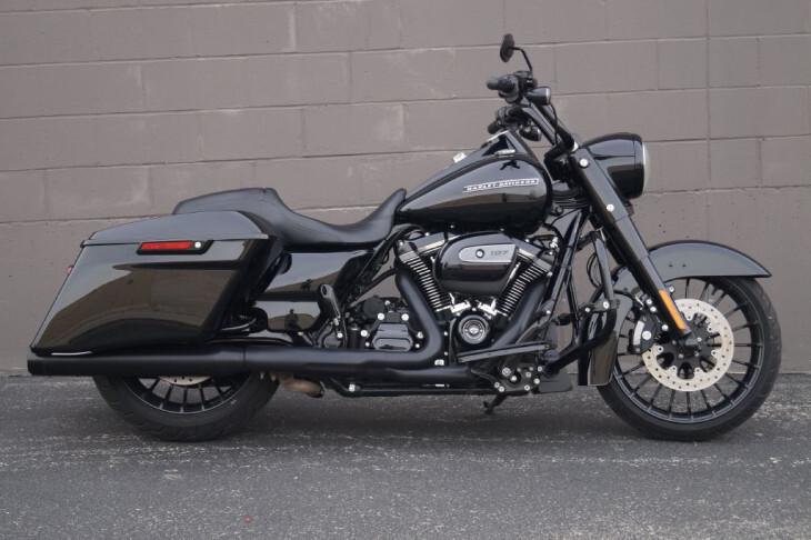 2018 Harley-Davidson Road King Special SPECIAL in Cedar Rapids, IA