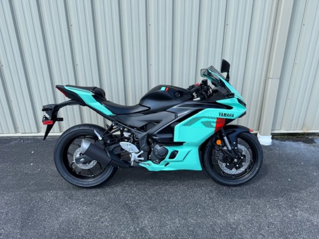 2026 Yamaha YZF-R3 R3 in Bridgeport, WV