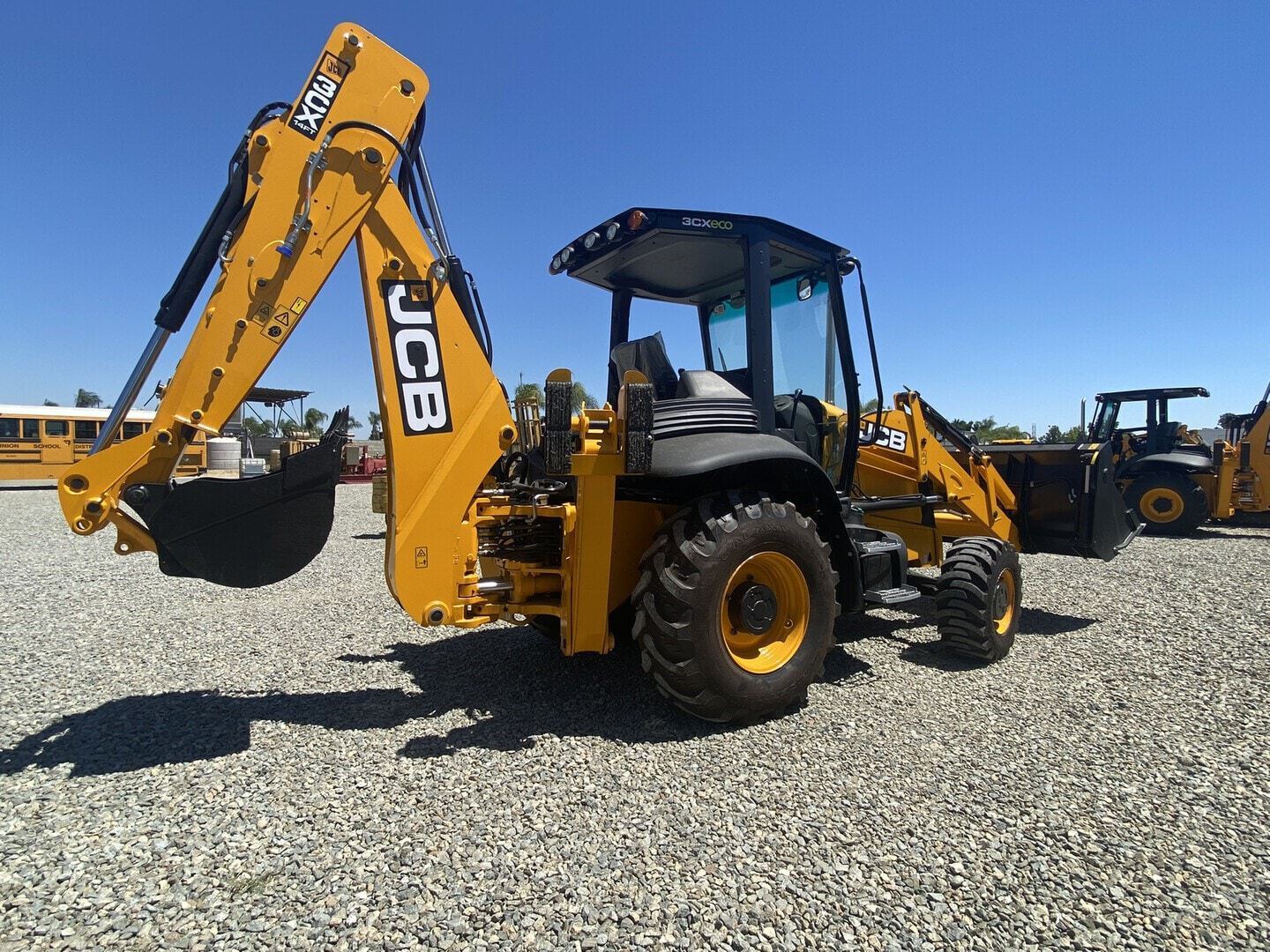 2022 JCB 3CX-14 in Shafter, CA