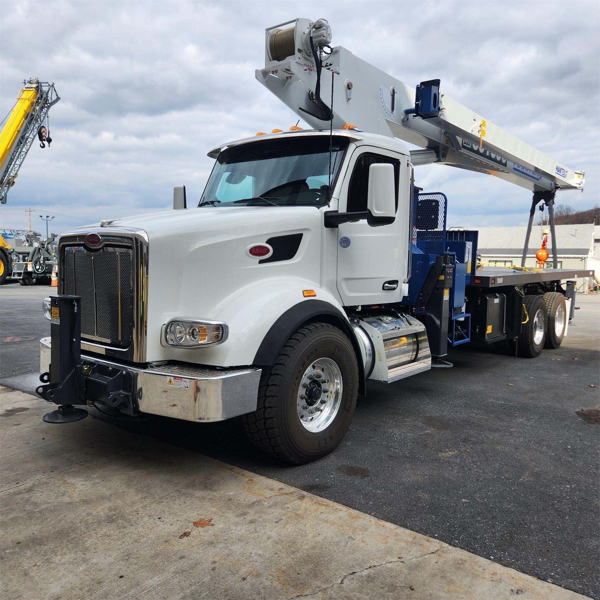 2024 MANITEX 30100C in Harrisburg, PA