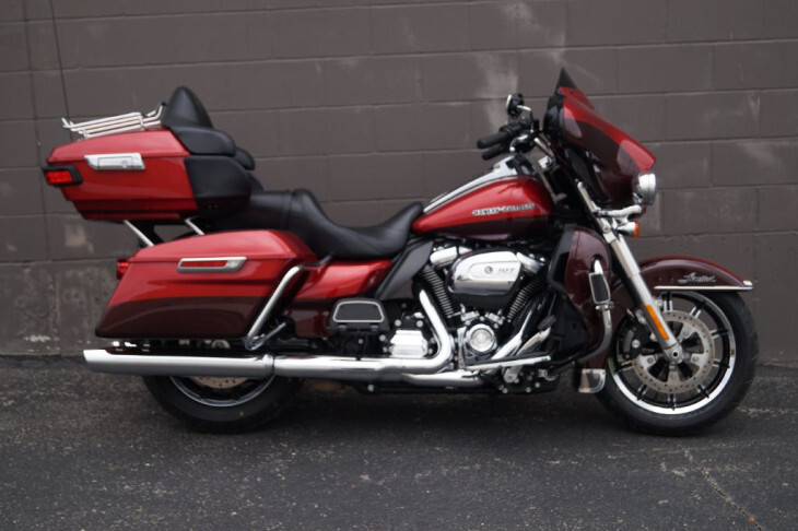 2018 Harley-Davidson Ultra Limited ULTRA LIMITED in Cedar Rapids, IA