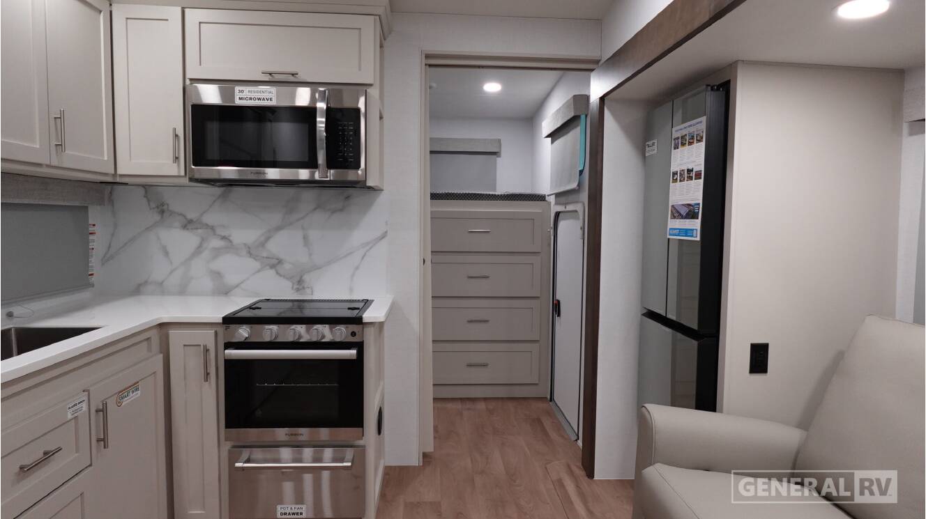 A photo of this 2027 Alliance Rv AVENUE 29BH