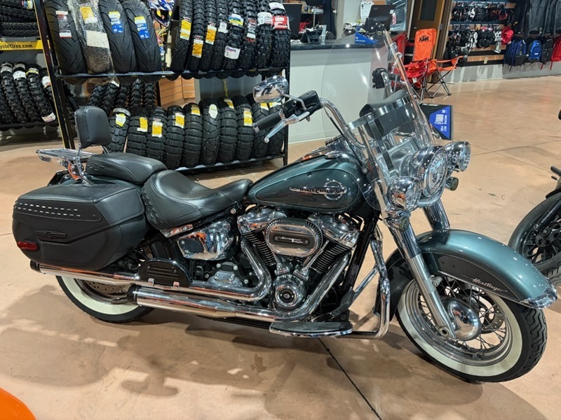 2020 Harley Davidson HERITAGE CLASSIC 114 CLASSIC in Walton, KY