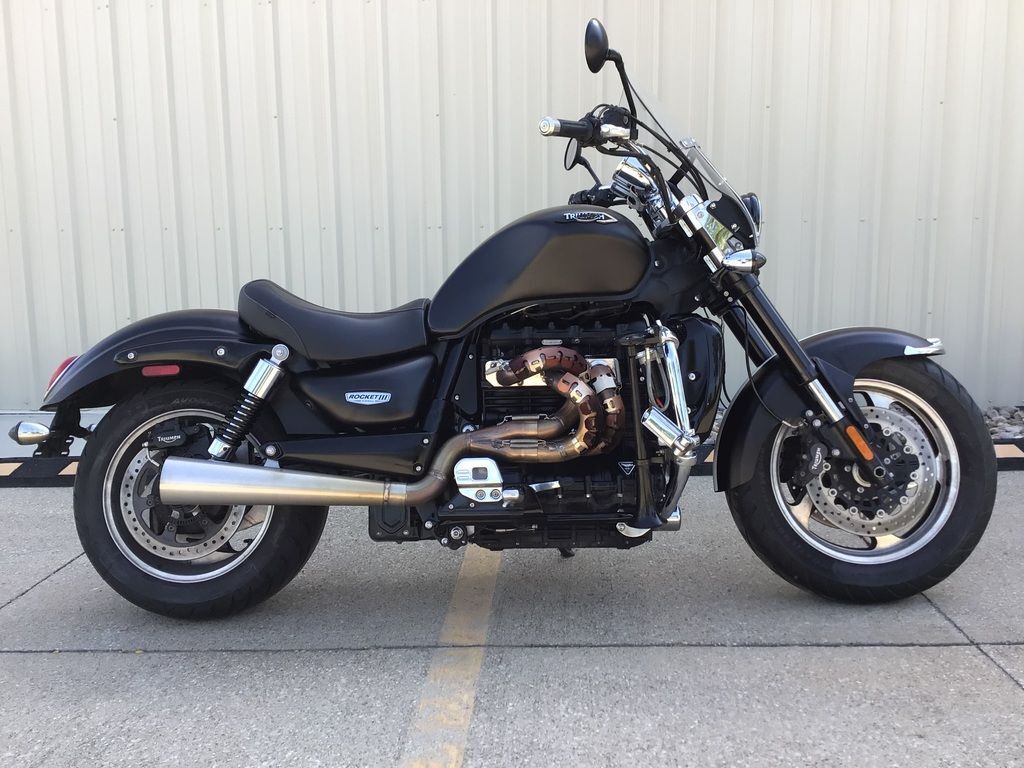 2017 Triumph Rocket III Roadster ROADSTER in Des Moines, IA